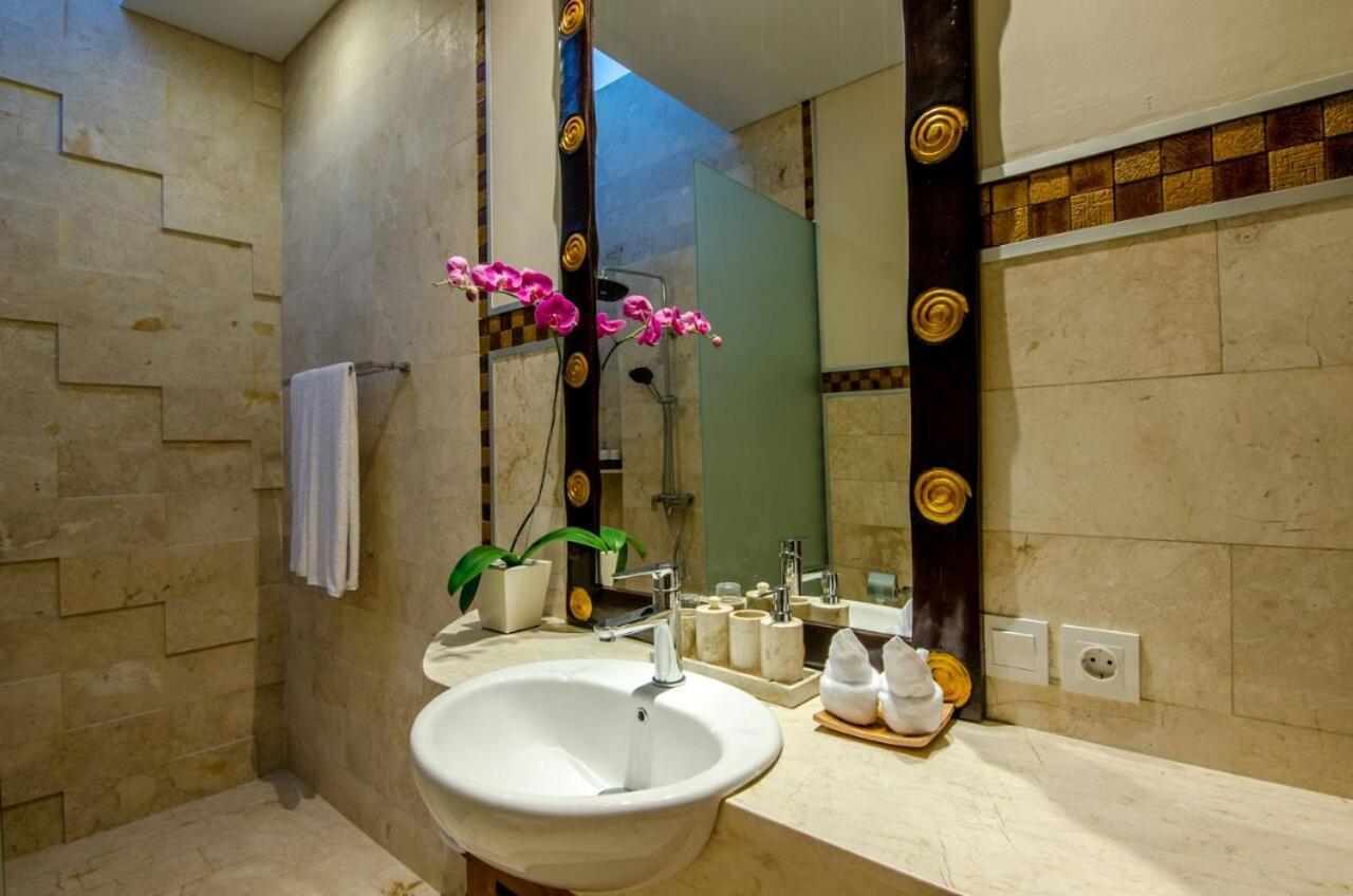 Kesari Haven Villa Sanur  Exterior photo
