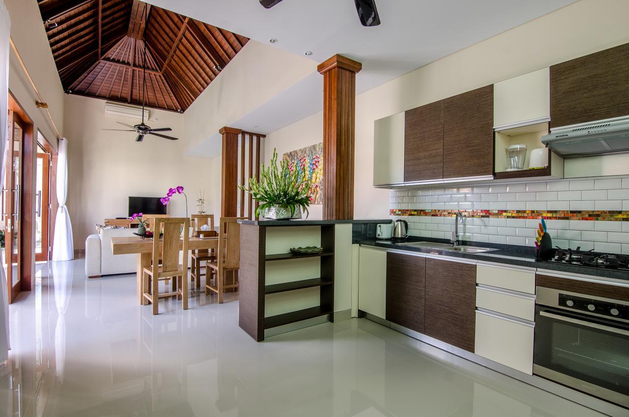 Kesari Haven Villa Sanur  Exterior photo