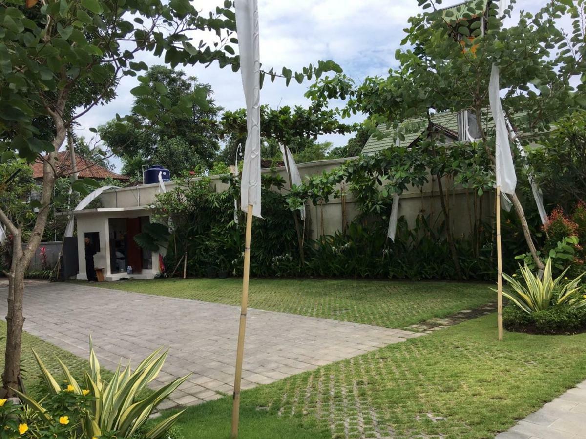 Kesari Haven Villa Sanur  Exterior photo